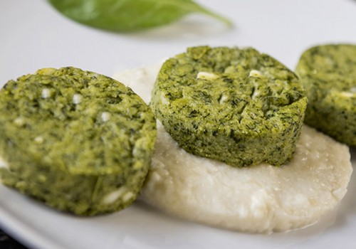 Gnocchi di farina di mais con spinaci